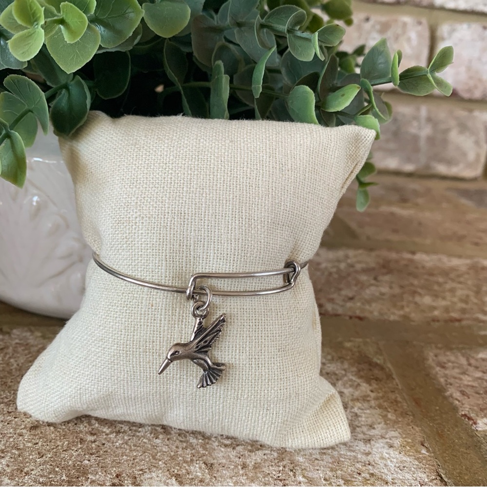 Alex and Ani | Hummingbird Bangle | Silver